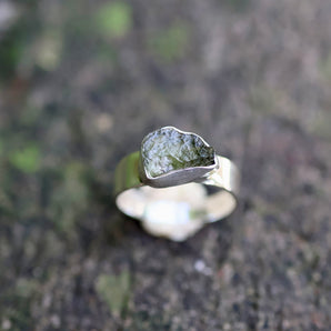 Moldavite Silver Ring (size:7)