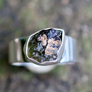 Moldavite Sterling Silver Ring (Size: 9 )